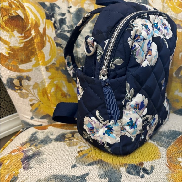 NWT Vera Bradley Convertible Backpack in Navy Blooms and Branches - Picture 3 of 6